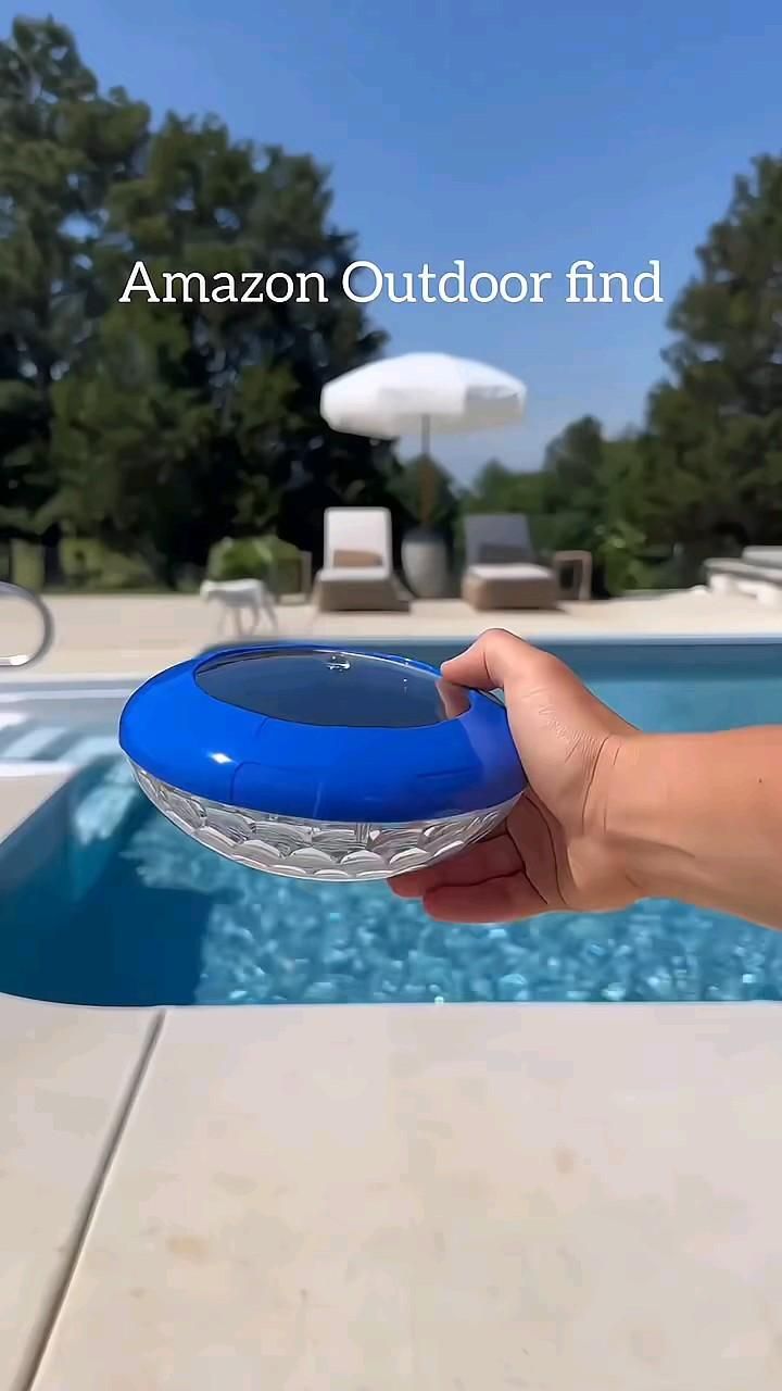 Solar Floating LED Show Pool Light