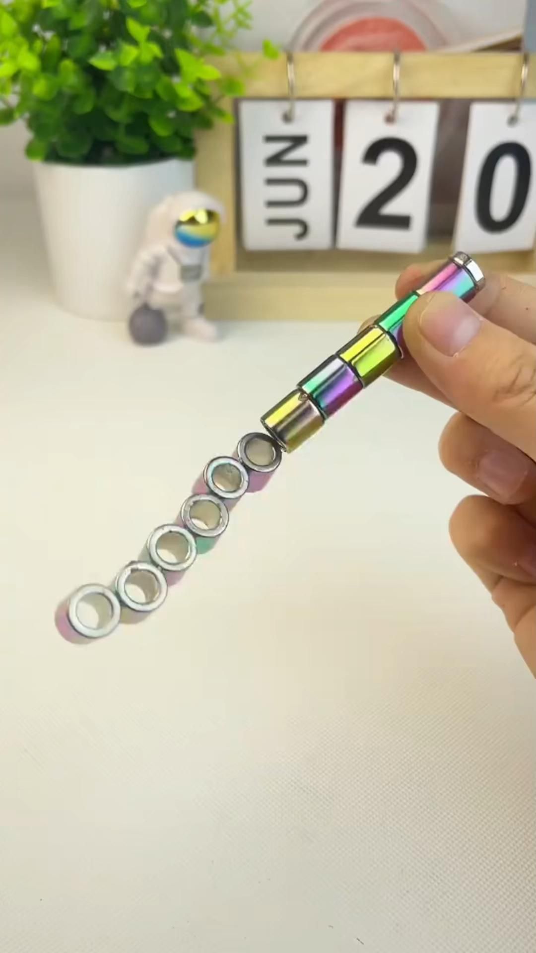 Magnetic Fidget Pen Modular Rainbow Pen