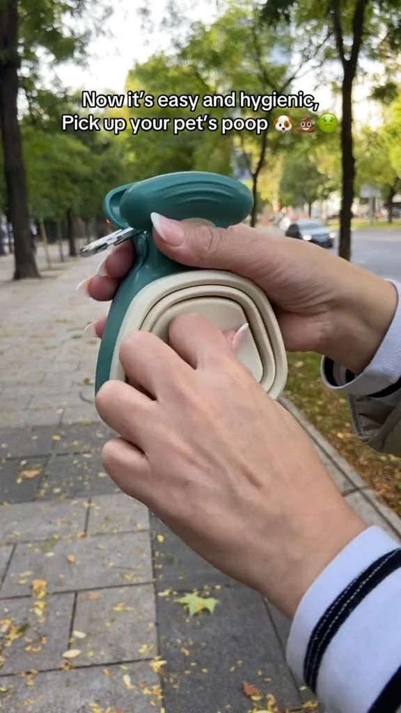 Foldable Silicone Dog Poop Bag Holder