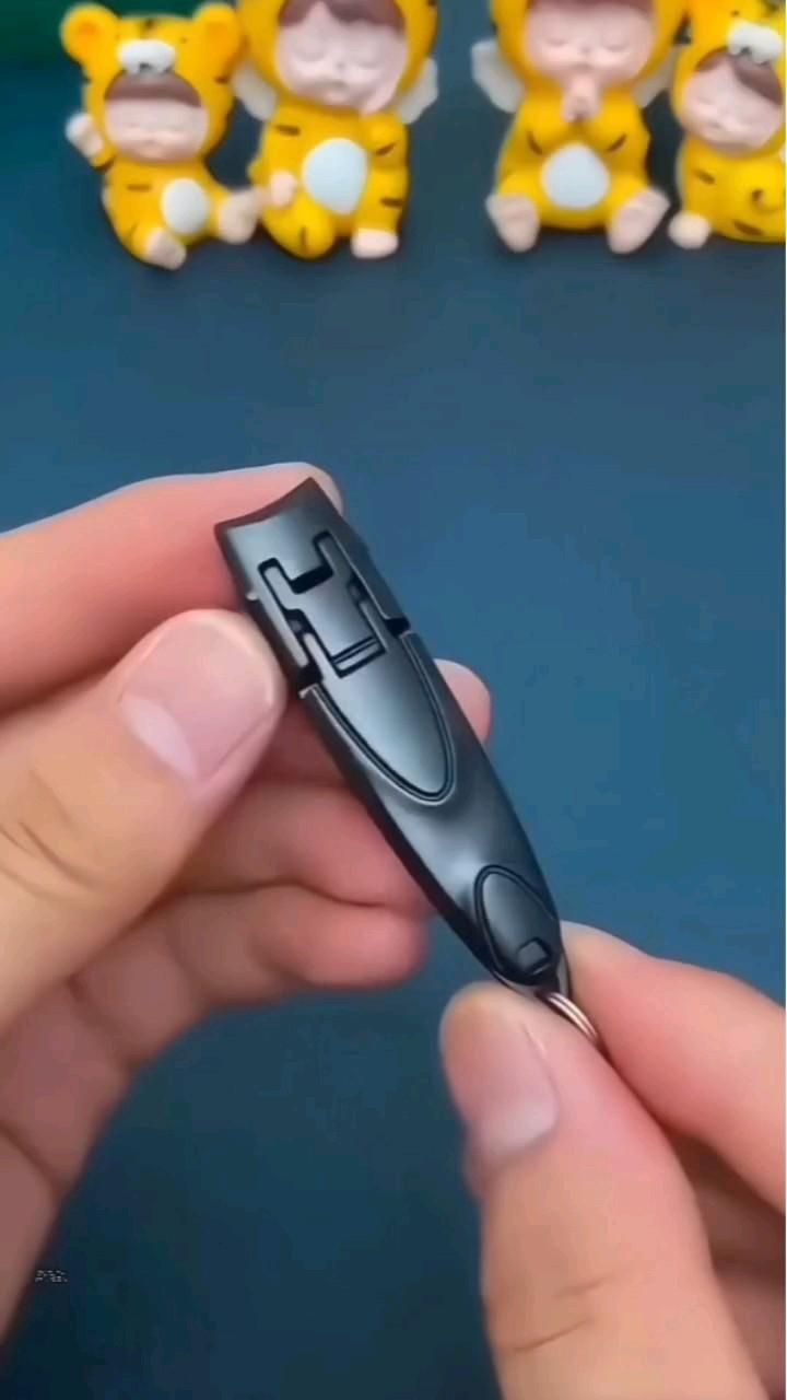 Cicada Ultra-Thin Folding Nail Clipper
