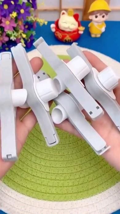 Adjustable Pour Spout Bag Sealing Clip