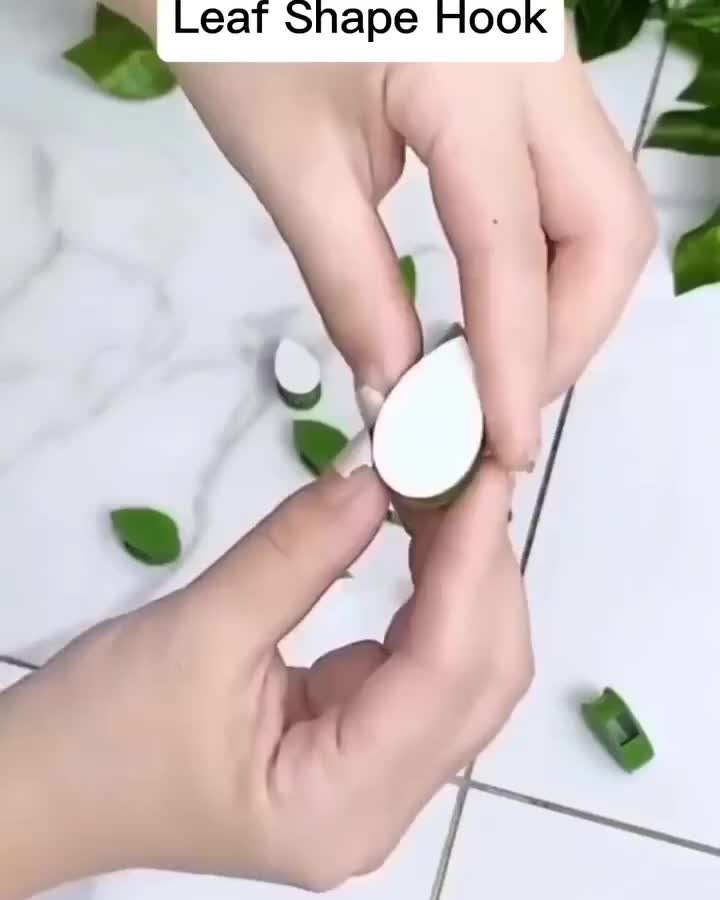 Leaf Shape Hook Adhesive Wall Hooks