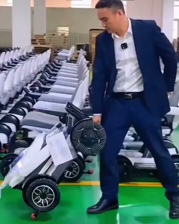 Robooter X40 Auto-Folding Electric Wheelchair
