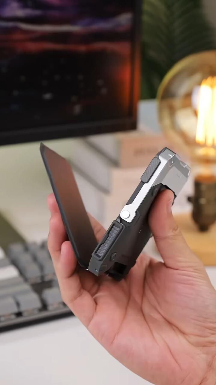 SPIGEN S MagFit Stand Wallet