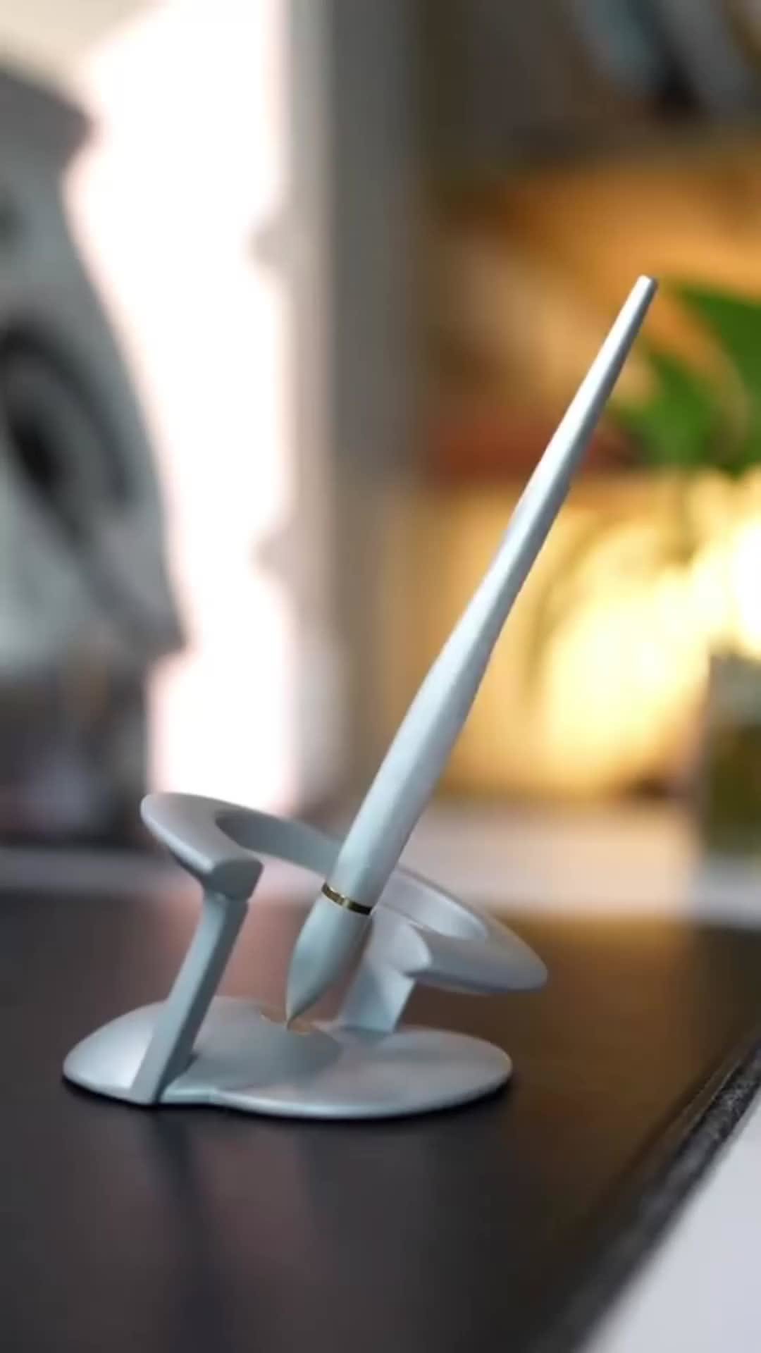 Novium HoverPen Interstellar Edition Pen