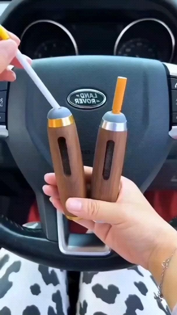 Walnut Alloy Portable Car Cigarette Ashtray