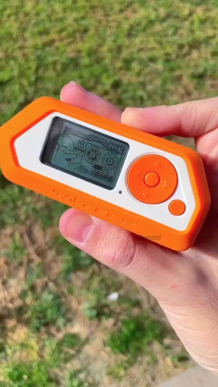 Flipper Zero Multi-Tool Hacking Device