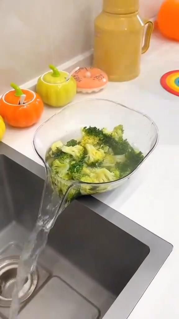 Multi-Functional Spout Drain Basket Bowl