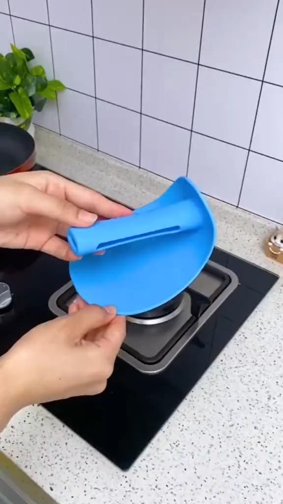 Silicone Heat Shield Spatula Rest Spoon Holder