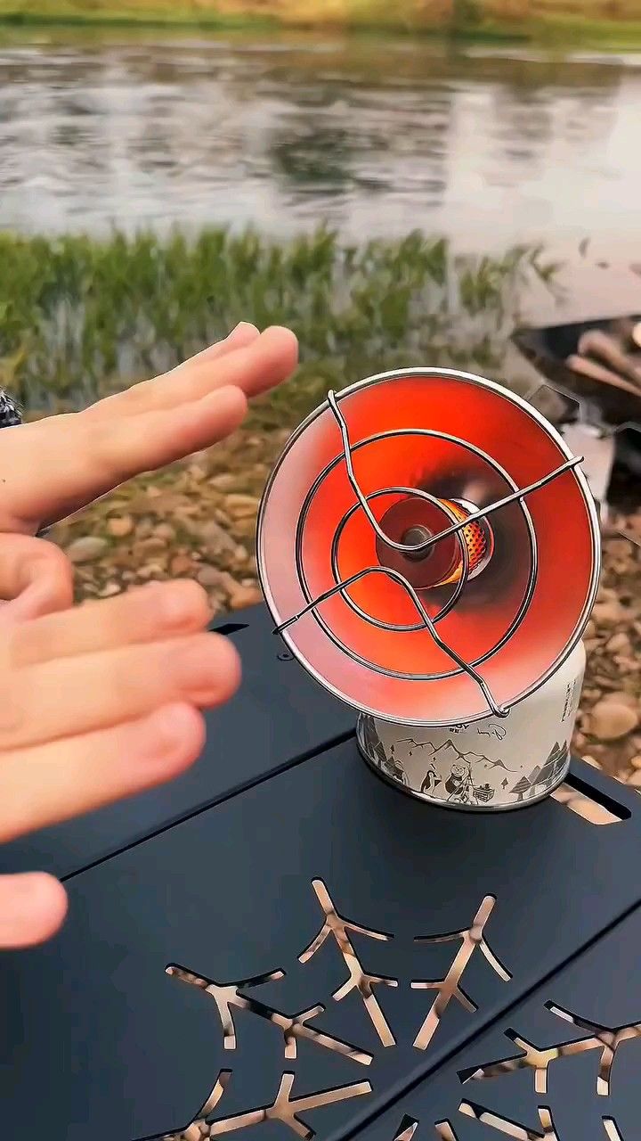 YOUGI Radiant Canister Portable Camping Heater