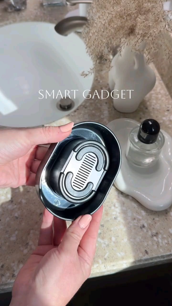 Portable Push-Type Razor Rinser Stand