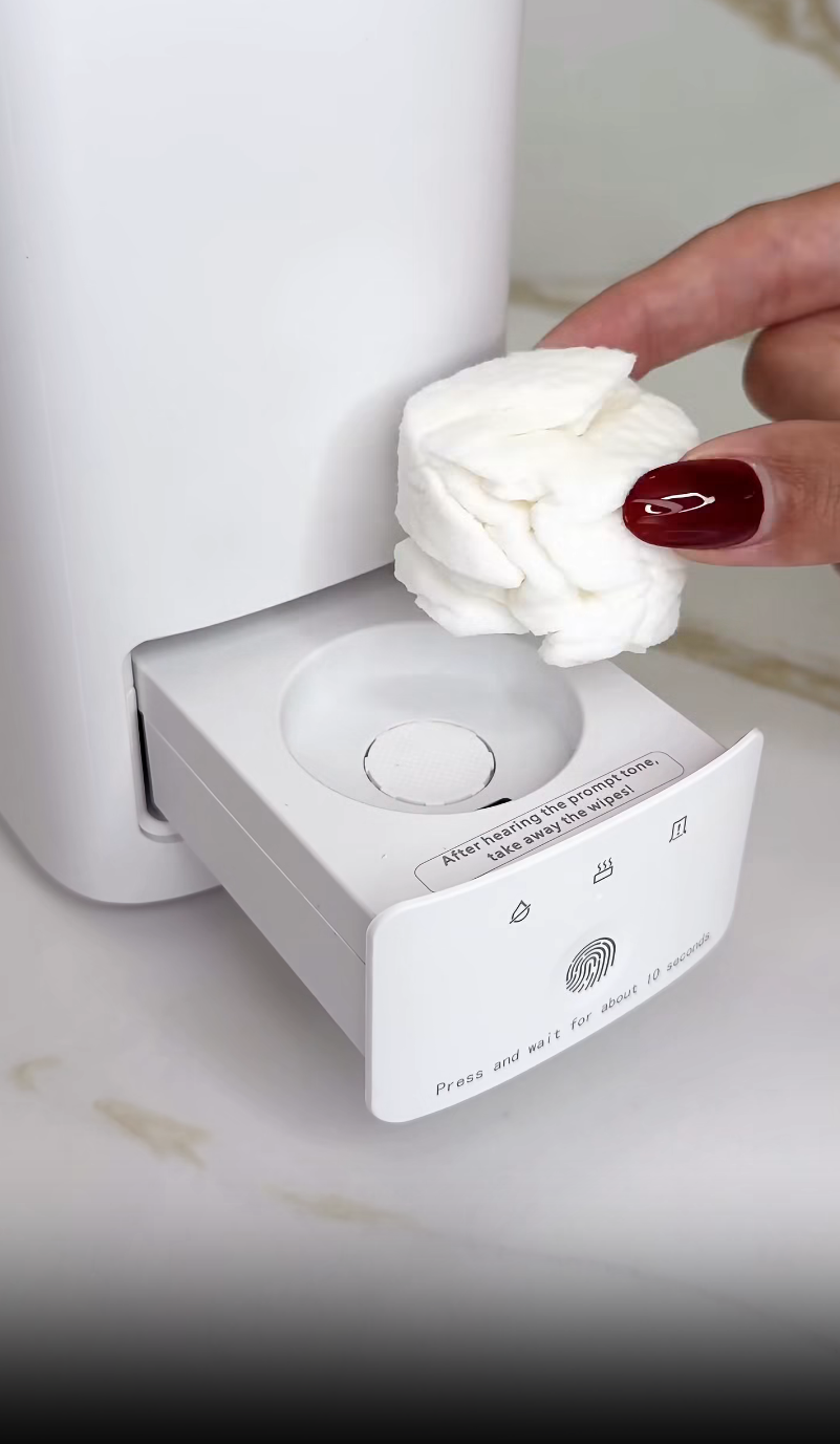 Downoop Hot Towel Dispenser for Compressed Towels