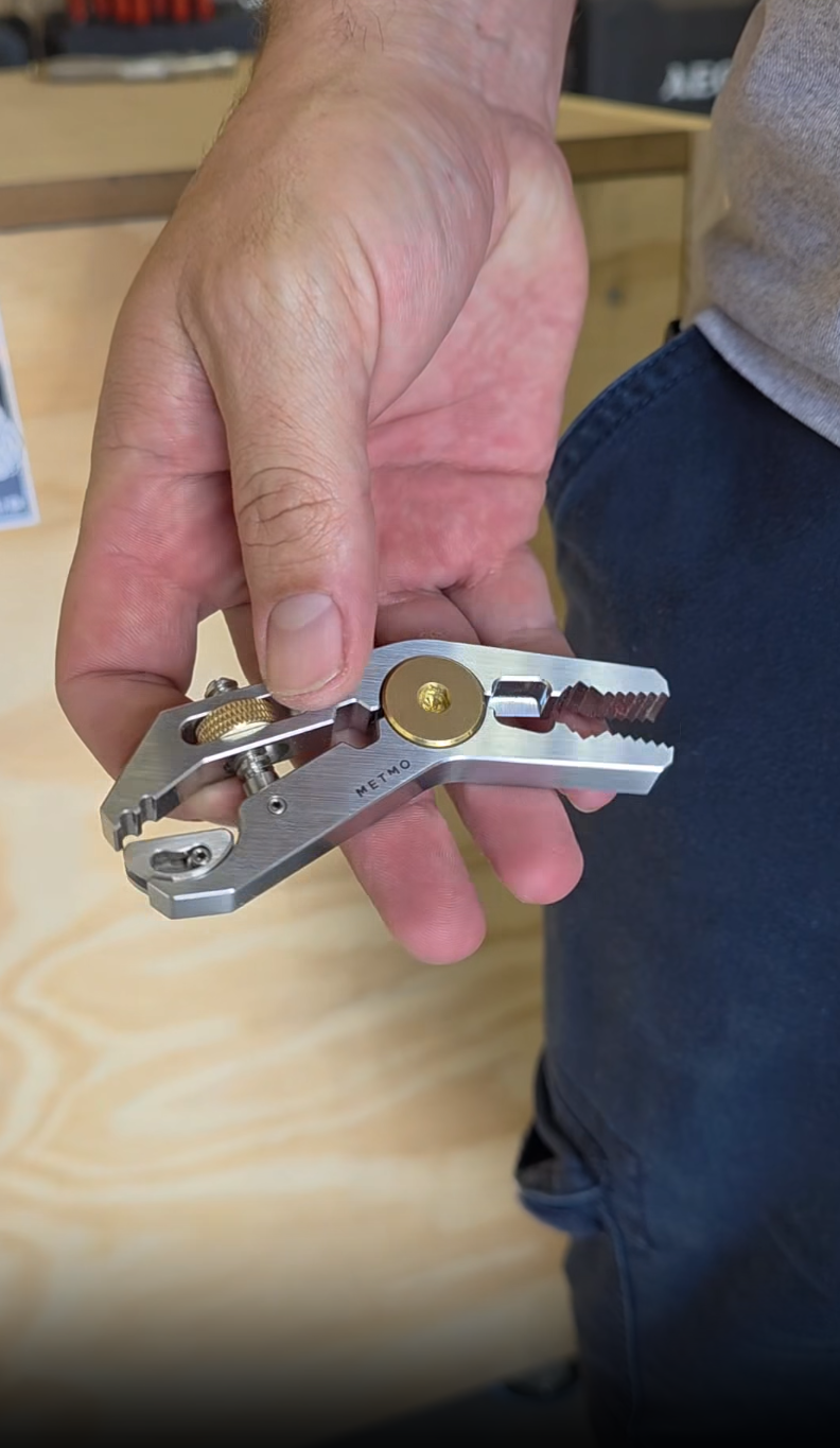 MetMo Pocket Grip Parallel Jaw Multitool