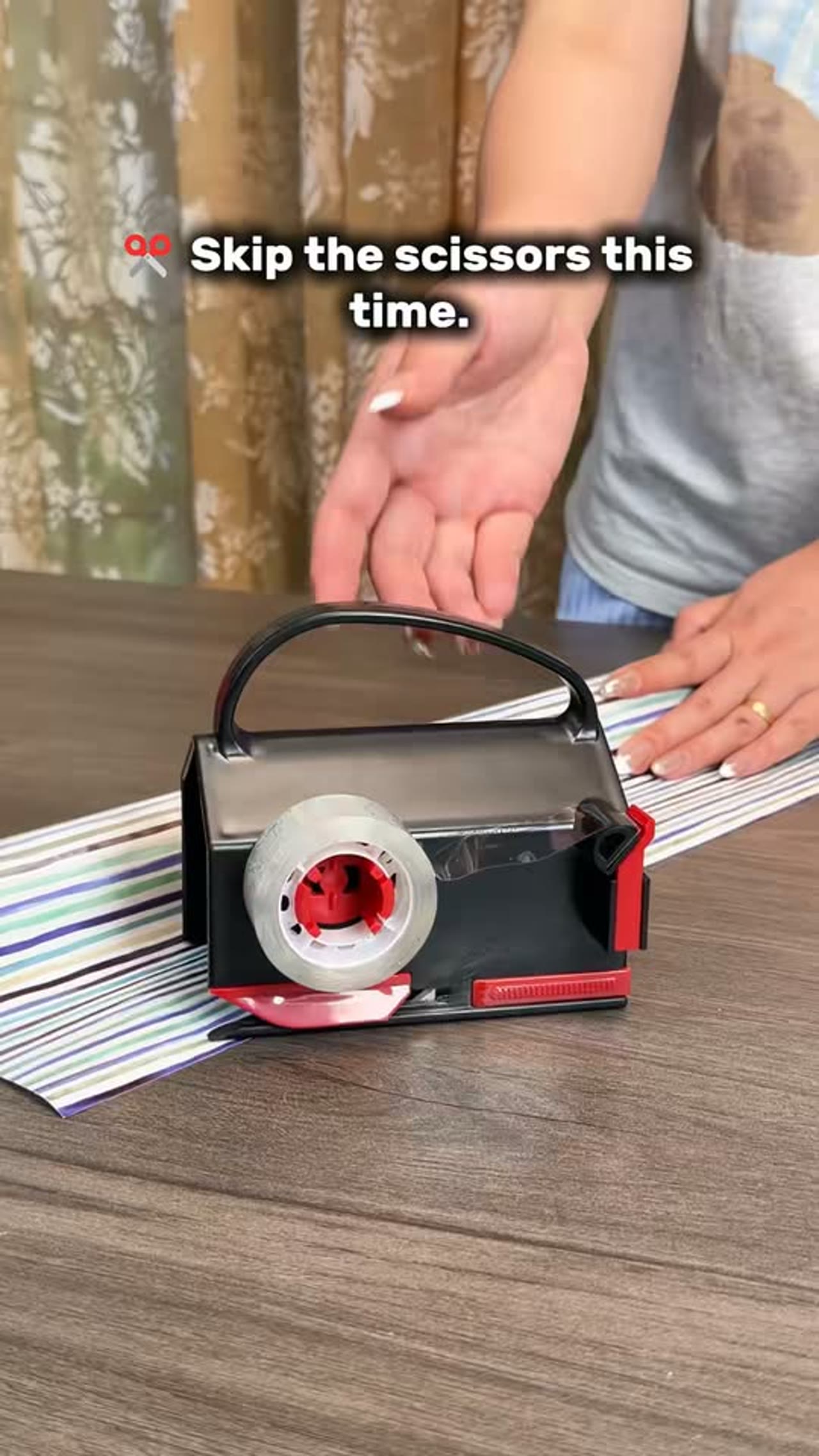 Wraprocut 2-in-1 Wrapping Paper Cutter Dispenser