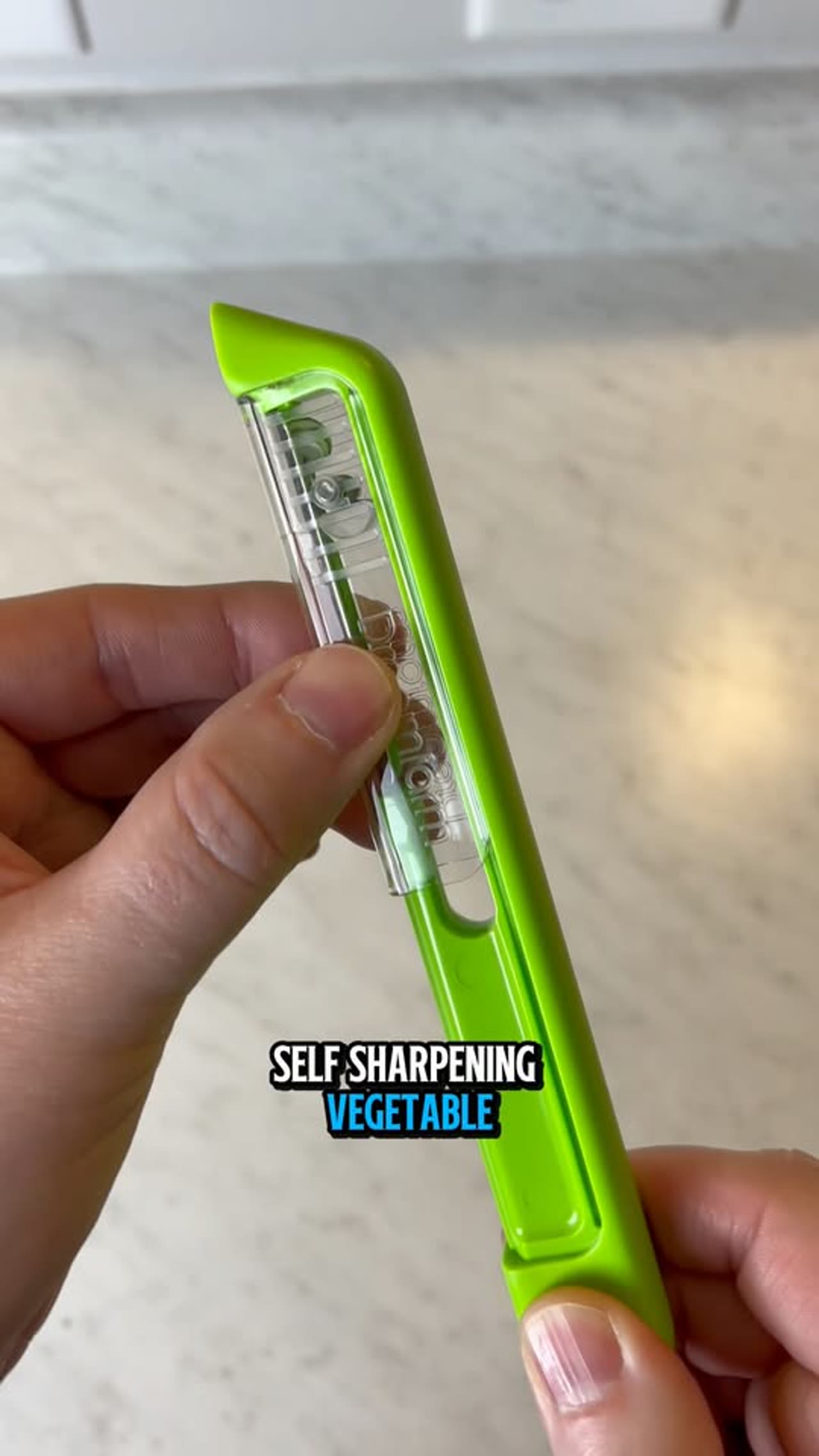 Dreamfarm Sharple Self-Sharpening Peeler