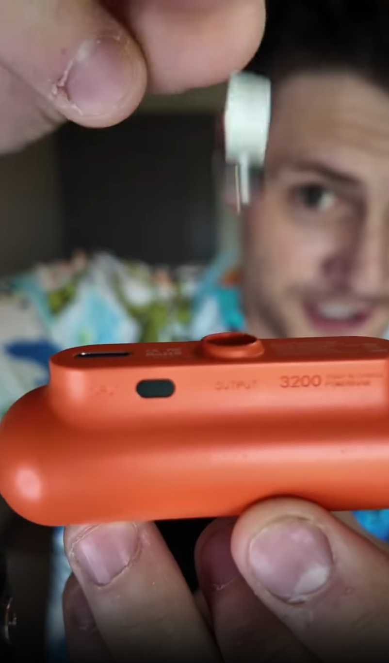 Statik Snap-N-Charge Magnetic Mini Power Bank