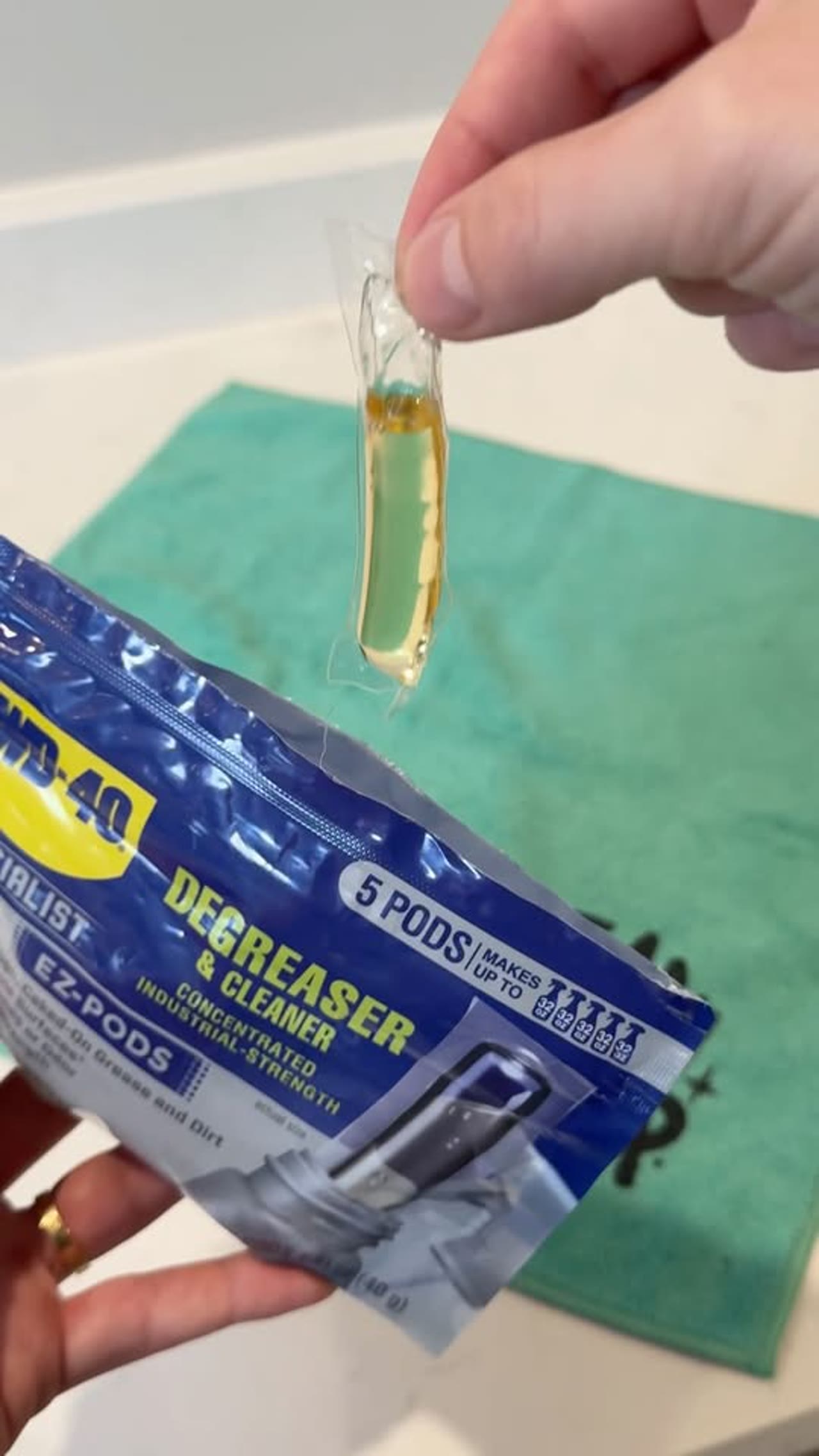 WD-40 Specialist EZ-PODS Degreaser Cleaner Pods